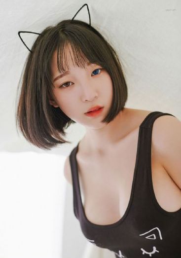 图书馆的女朋友免费_HD高清视频观看