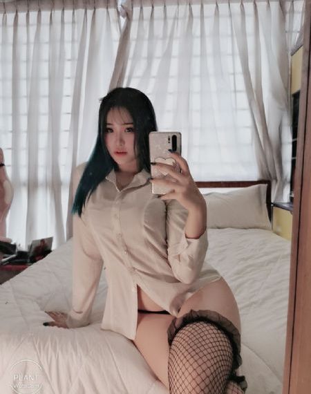 年轻漂亮的女邻居bd中字_蓝光在线观看高清
