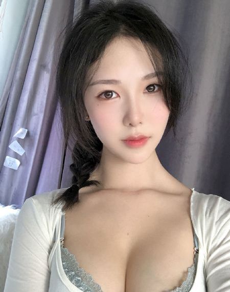 年轻的秘书3在线观看_DVD电影免费在线