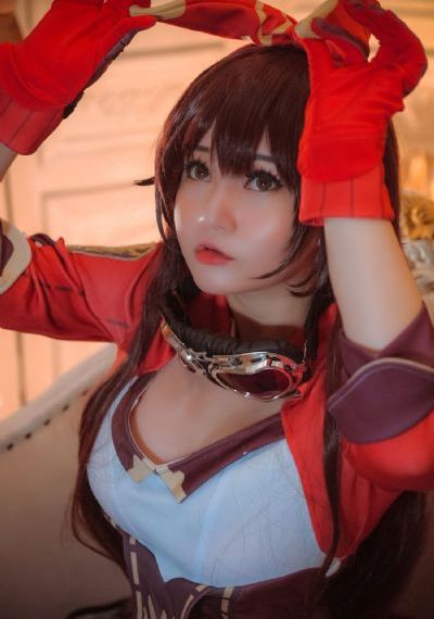 女教师含羞撅起屁股粗暴_手机免费观看