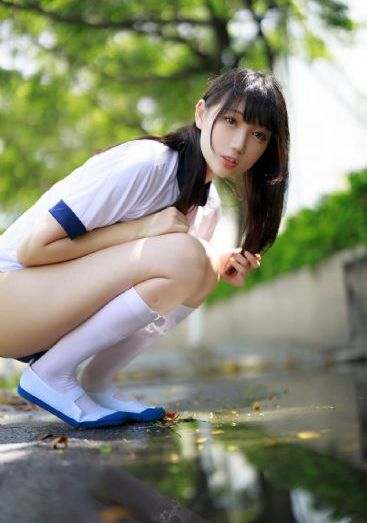 苹果完整版在线播放_1080韩国电影在线观看