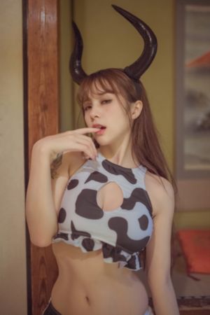 老师晚上打催乳针做奶牛_1080完整版观看