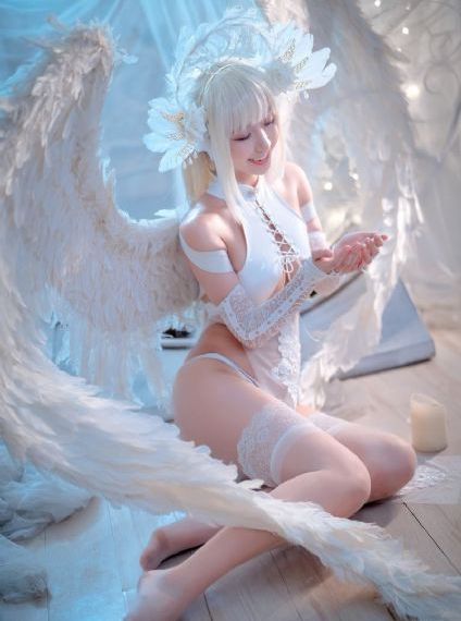 被驯服的女职员_全集神马影院
